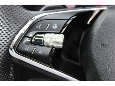 2024 Skoda Superb SUPERB SPT 2.0TDI 150HP DSG €44,950 thumbnail