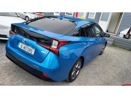 2021 Toyota Prius - thumbnail 10