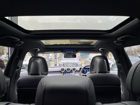 2025 Mercedes-Benz C Class - thumbnail 21