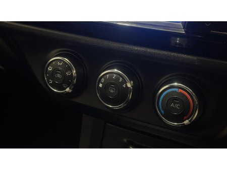 2016 Toyota Corolla 1.4 D-4D LUNA 4DR €9,500 thumbnail