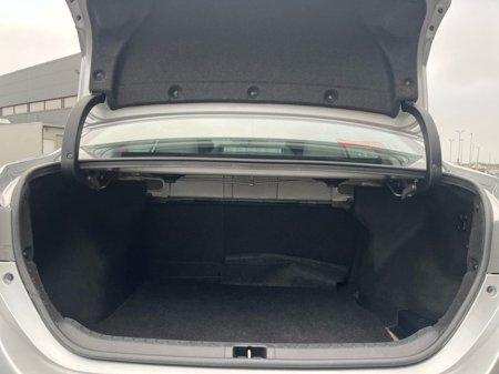 2018 Toyota Corolla 1.33 TERRA 4DR €14,950 thumbnail