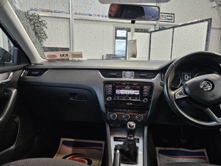 2015 Skoda Octavia - thumbnail 11