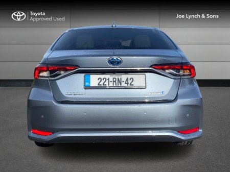 2022 Toyota Corolla COROLLA HYBRID SOL SALOON €28,945