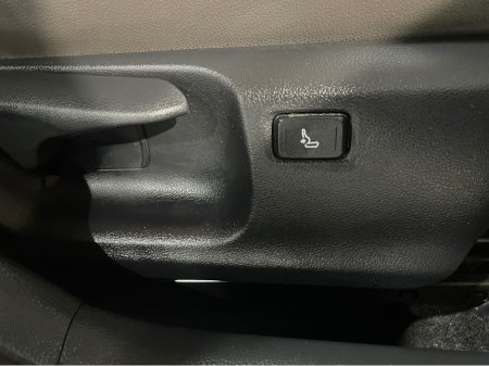 2022 Toyota Corolla HYBRID SOL SALOON 4DR FULL SERVICE HISTORY €19,950 thumbnail