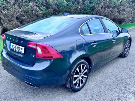 2018 Volvo S60 - thumbnail 6