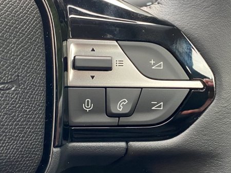 2026 Peugeot 408 MHEV 145BHP e-DCS6 Allure Auto thumbnail