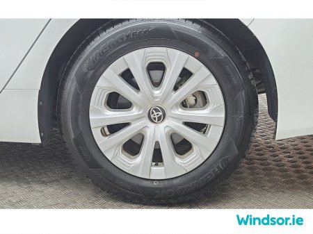 2022 Toyota Prius - thumbnail 16