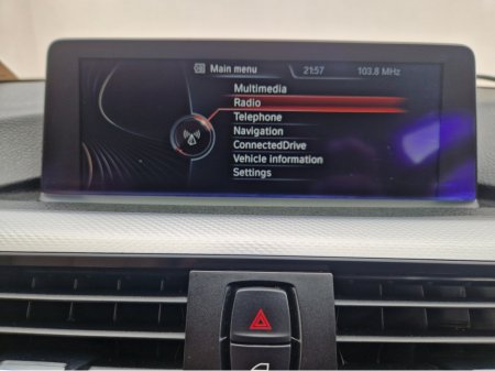 2013 BMW 3 Series - thumbnail 34