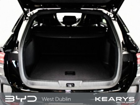 2026 BYD Seal U Order your 261 Seal U Comfort Black today! thumbnail