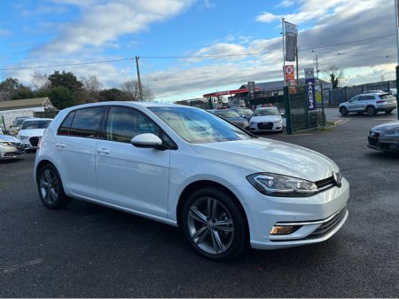 2020 Volkswagen Golf ( 202 REG 1.4 TSI LEATHER LEATHER SEATS VIRTUAL CLOCKS  SAT NAV  LEATHER  SEATS - VIRTUAL CLOCKS -REVERSE CAMERA - NAVIGATION - CARPLAY - ANDROID AUTO- BLIND SPOT REAR TRAFFIC ASSIST - DISCOVER PRO €22,950 thumbnail