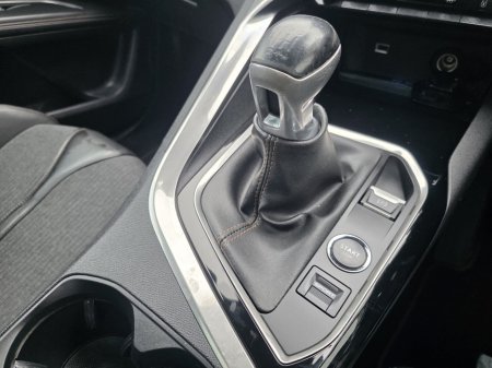 2018 Peugeot 5008 1.2 PureTech 130bhp S&S GT Line €17,950 thumbnail