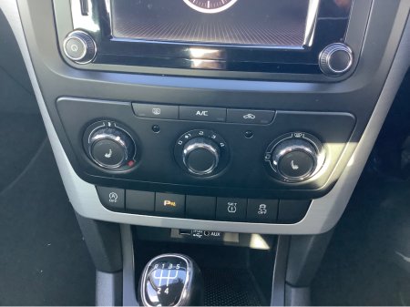 2018 Skoda Yeti OUTDOOR 2.0 TDI 11 110HP 4DR €15,750