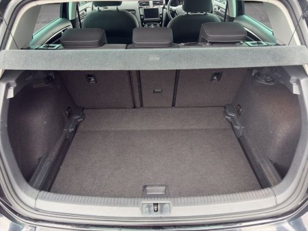 2017 Volkswagen Golf “Practical on the outside, spicy on the inside.” €17,888 thumbnail