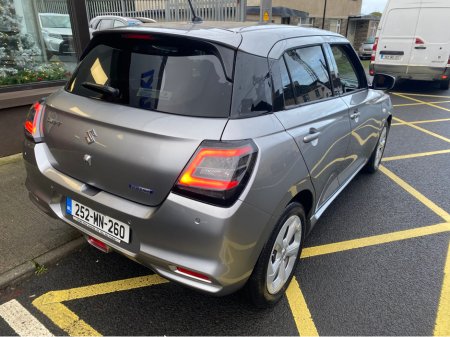 2025 Suzuki Swift 1.2 HYBRID MOTION CVT 5DR €24,750 thumbnail