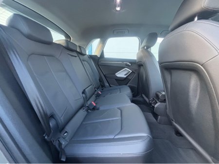 2024 Audi Q3 35 TDI 150HP S-TRONIC SE A €41,950