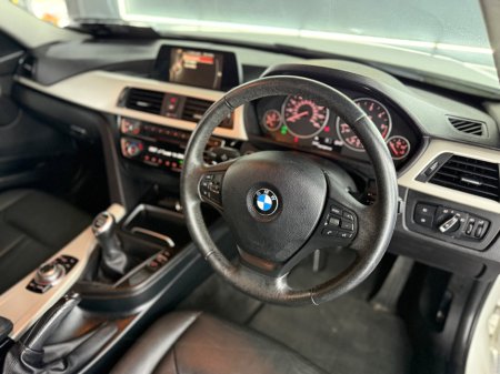 2016 BMW 3 Series 320d EfficientDynamics €13,950 thumbnail