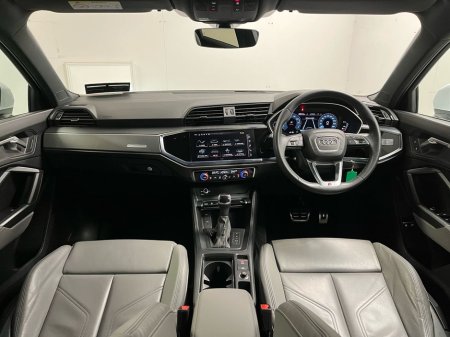 2023 Audi Q3 - photo 2