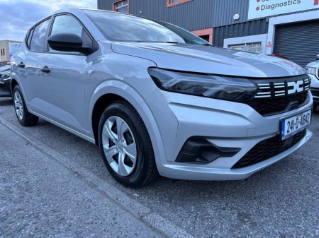 2024 Dacia Sandero TCe 90 Essential €15,500 thumbnail