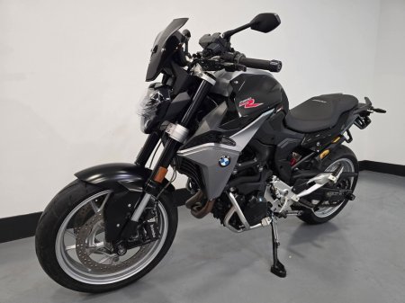 2022 BMW F900R - thumbnail 3