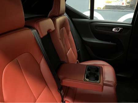 2020 Volvo XC40 €30950 2020 VOLVO XC40 RECHARGE PLUG-IN HYBRID T5 1.5 AUTOMATIC / CRUISE CONTROL / 360° PARKING CAMERA / ELECTRIC MEMORY & HEATED SEATS / HEATED STEERING WHEEL / PANORAMIC SUNROOF / HEATED REAR SEATS €30,950 thumbnail