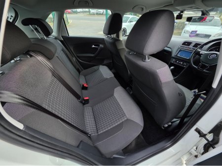 2016 Volkswagen Polo - thumbnail 10