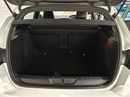 2019 Peugeot 308 - thumbnail 24