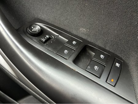 2019 Opel Astra - thumbnail 16