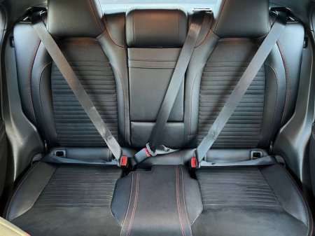 2016 Mercedes-Benz A Class A180 AMG-LINE 1.6 AUTO // FULL SERVICE HISTORY // VERY LOW MILEAGE // LEATHER/ALCANTARA AMG HEATED SEATS €18,900 thumbnail