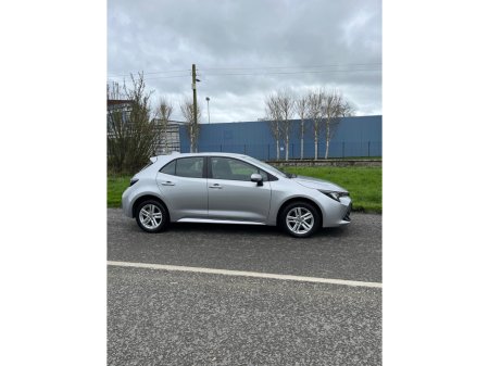 2023 Toyota Corolla - thumbnail 4