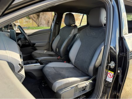 2023 Volkswagen ID.4 - thumbnail 28