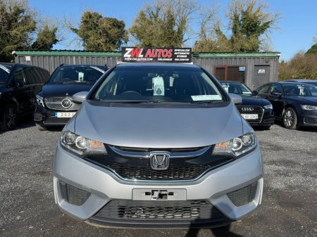 2017 Honda Fit - thumbnail 3