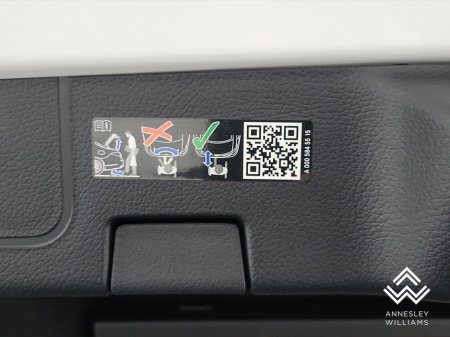 2025 Mercedes-Benz CLA Class - thumbnail 31