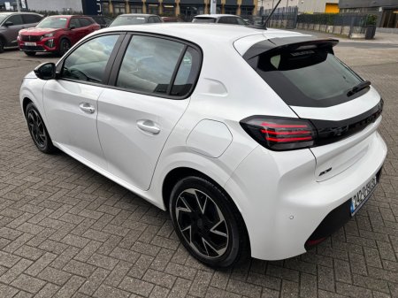 2024 Peugeot 208 - thumbnail 7