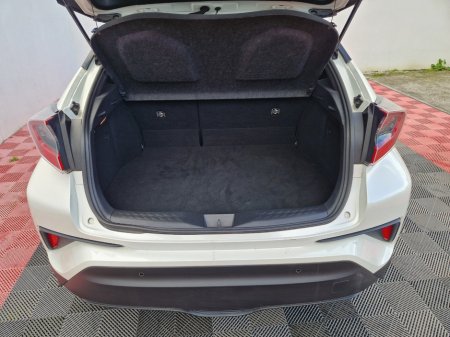 2018 Toyota C-HR - thumbnail 22