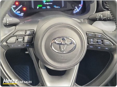 2023 Toyota Yaris Cross DESIGN HEV 1.5 Petrol Automatic €25,895 thumbnail