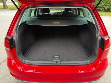 2018 Volkswagen Golf - thumbnail 15