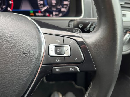 2018 Volkswagen Golf - thumbnail 25