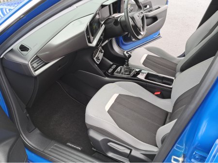 2024 Opel Mokka SC 1.2TURBO 100BHP **REVERSING CAMERA** €24,950 thumbnail