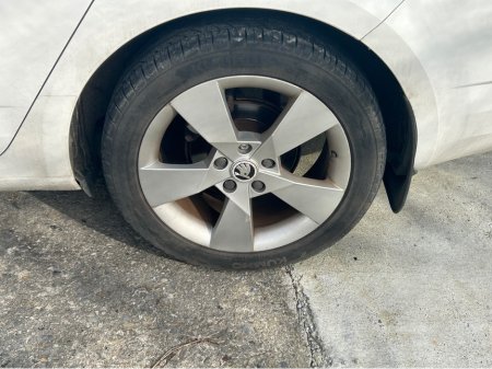 2016 Skoda Octavia - thumbnail 10