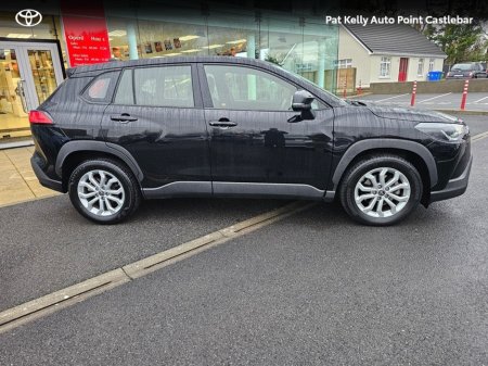 2023 Toyota Corolla Cross COROLLA CROSS LUNA 2.0 €32,500 thumbnail