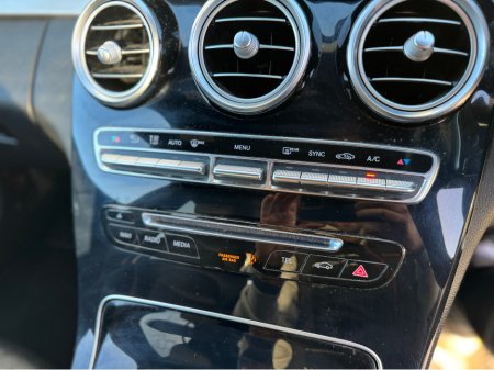 2017 Mercedes-Benz C Class D AMG LINE AUTO *FULL SERVICE HISTORY* €19,995 thumbnail