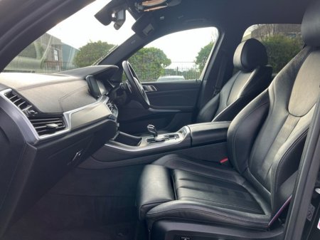 2021 BMW X5 M SPORT XDRIVE 45E PHEV AUTOMATIC // €54,945 thumbnail