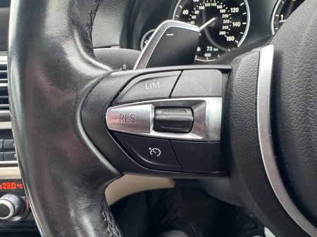 2015 BMW 5 Series - thumbnail 30