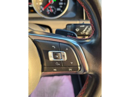 2017 Volkswagen Golf - thumbnail 23