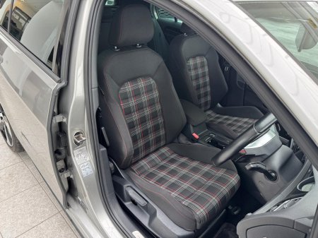 2015 Volkswagen Golf GTI DSG €18,950 thumbnail