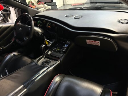 2000 Lamborghini Diablo - thumbnail 36