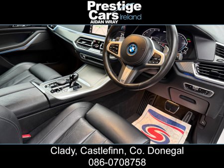 2022 BMW X5 XDRIVE 45E M SPORT AUTO,M PERFORMANCE BODY KIT,ALPINE WHITE,PLUS PACK,TECH PACK,HEAD UP DISPLAY,HEATED LEATHER,APPLE CAR PLAY,ADJUSTABLE SUSPENSION,CAMERAS,FACTORY UP GRADED BRAKES,FBMWSH,HIGH SPEC €64,950 thumbnail