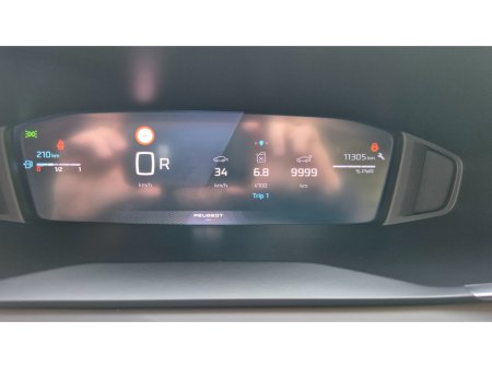 2025 Peugeot 208 - thumbnail 25