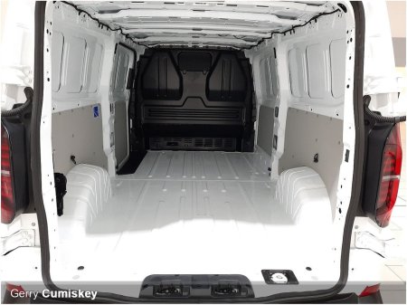 2025 Volkswagen Transporter TRENDLINE LWB 30 110BHP €28,850 thumbnail