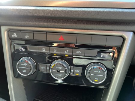 2021 Volkswagen T-Roc - thumbnail 19